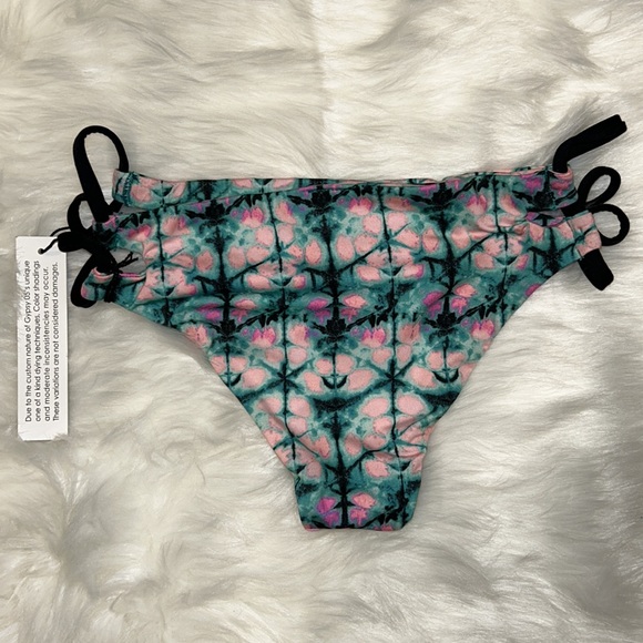 GYPSY 05 SAND | Strappy Tie Dye Bikini Bottom in Midnight Reef - Picture 3 of 5